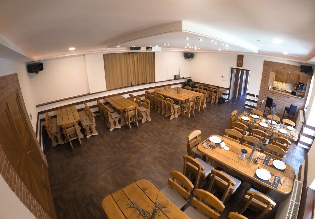 Buzas Pince Vendeghaz Hotel Ecsed Exterior photo