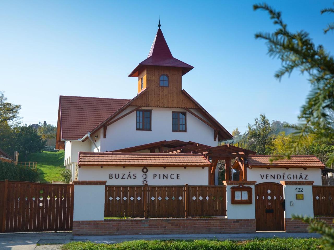 Buzas Pince Vendeghaz Hotel Ecsed Exterior photo